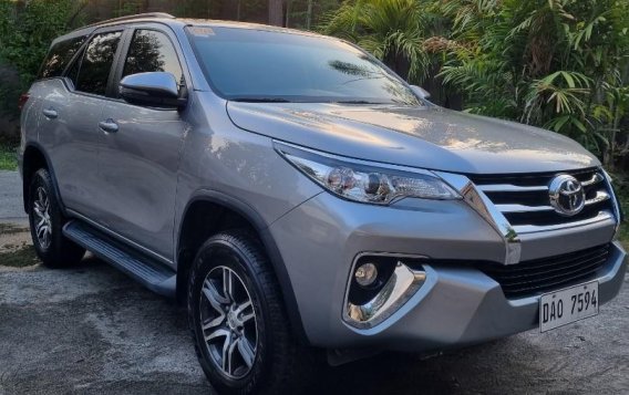 Sell 2020 Toyota Fortuner -1