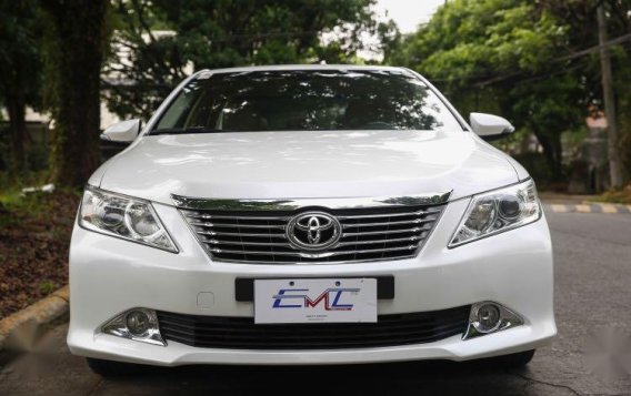 Selling Toyota Camry 2013