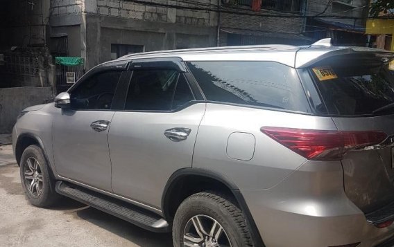 Selling Toyota Fortuner 2016-2
