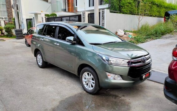 Selling Toyota Innova 2020-2