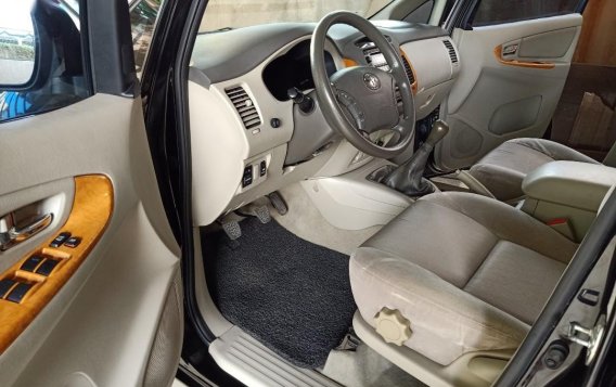 Sell 2011 Toyota Innova-7