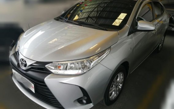 Selling Toyota Vios 2021-1