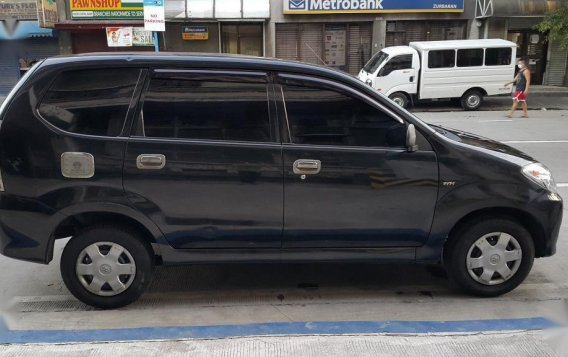 Sell 2009 Toyota Avanza-6