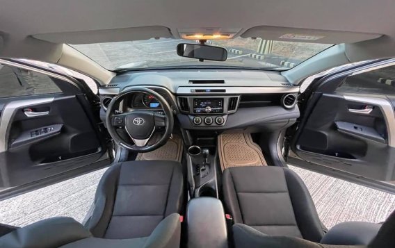 Selling Toyota Rav4 2014 -4