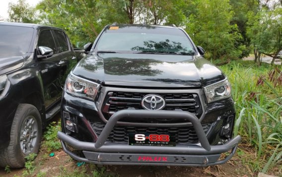 Selling Toyota Hilux Conquest 2019-1