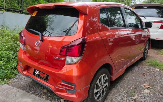 Orange Toyota Wigo 2020 -1