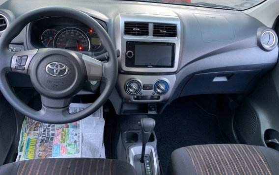 Selling Toyota Wigo 2020-4