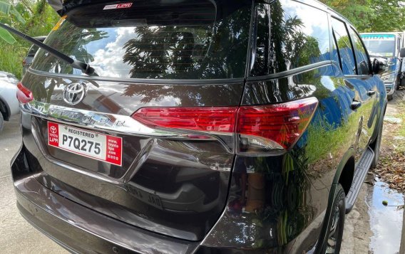 Selling Toyota Fortuner 2020-3