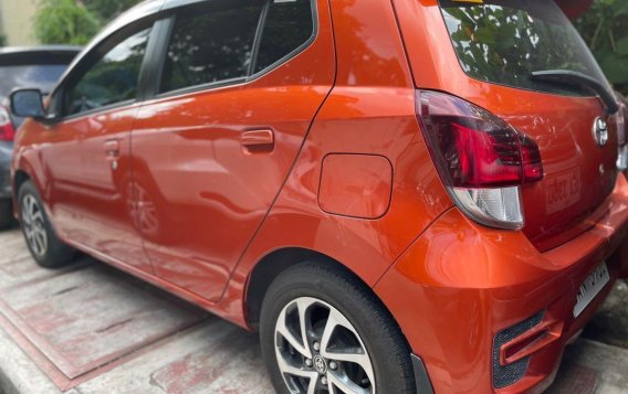 Sell Orange 2019 Toyota Wigo-2