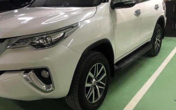 Sell 2017 Toyota Fortuner-1