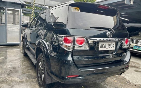 Sell 2014 Toyota Fortuner -3