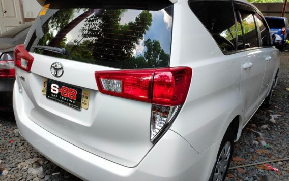 Sell White 2019 Toyota Innova -1