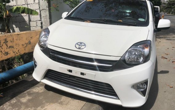 White Toyota Wigo 2016-3