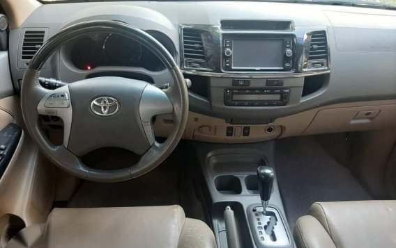Selling Black Toyota Fortuner 2013 in Quezon-4
