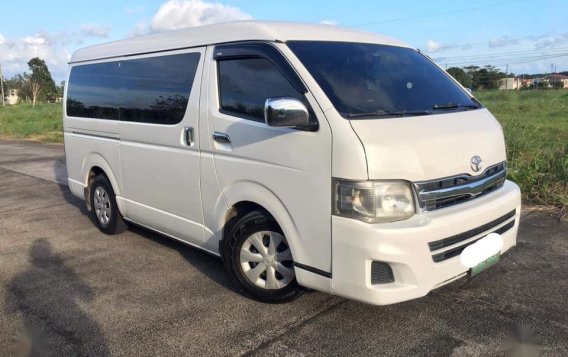 Toyota Hiace 2011 -5