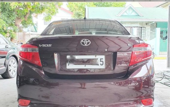 Selling Toyota Vios 2018 -1