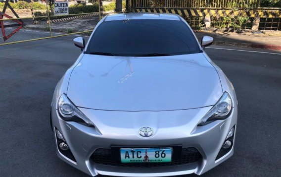 Selling Toyota 86 2013-2