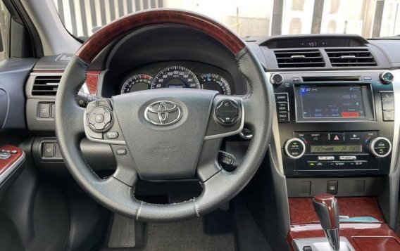 Silver Toyota Camry 2013 -2