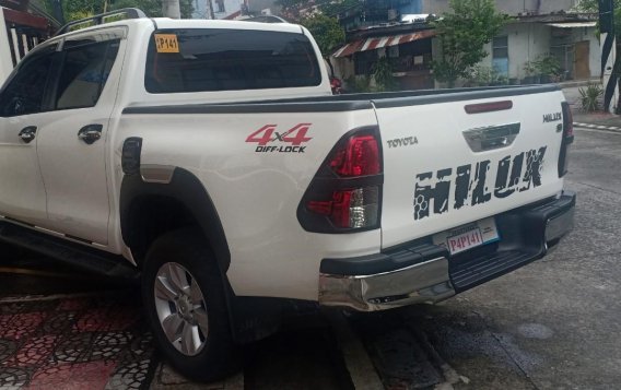 Sell 2020 Toyota Hilux in Manila-2