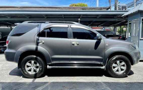 Selling Toyota Fortuner 2008 -2