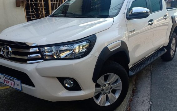 Sell 2020 Toyota Hilux in Manila