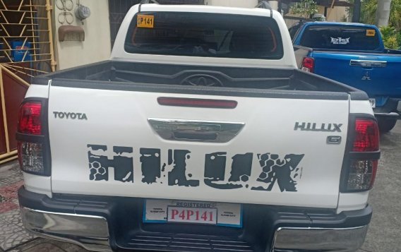 Sell 2020 Toyota Hilux in Manila-3