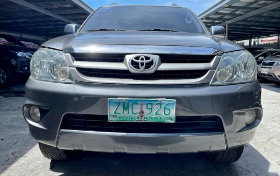 Selling Toyota Fortuner 2008 