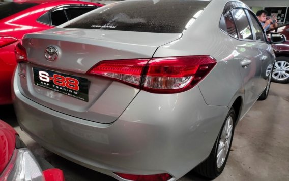 Selling Brightsilver Toyota Vios 2021 in Quezon-3