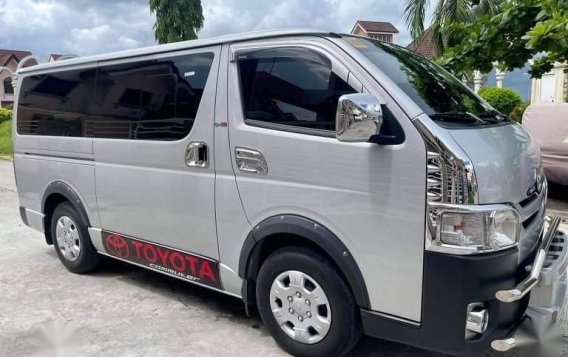  Toyota Hiace 2017 for sale -5