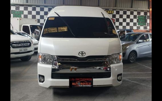 Selling White Toyota Hiace Super Grandia 2019 in Quezon