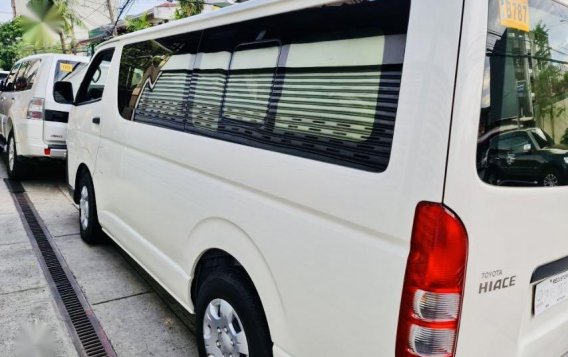 White Toyota Hiace 2020 for sale Manual-1