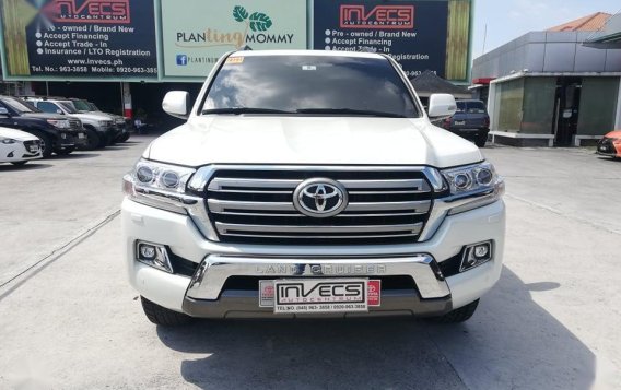 Sell White Toyota Land Cruiser -1