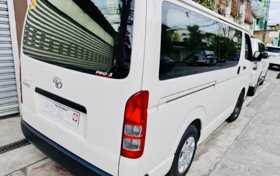 White Toyota Hiace 2020 for sale Manual-2