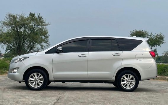 Selling Toyota Innova 2017-5
