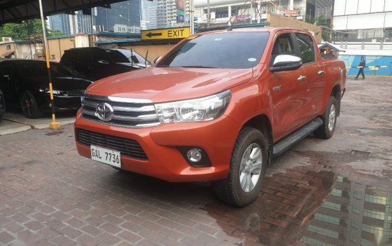 Selling Toyota Hilux 2019 -1