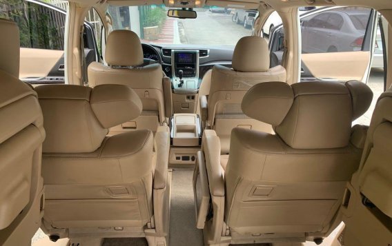 Sell 2015 Toyota Alphard-8