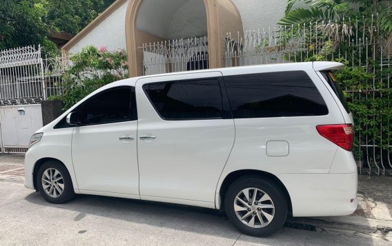 Sell 2015 Toyota Alphard-1