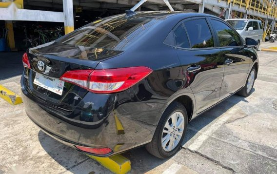 Selling Toyota Vios 2019 