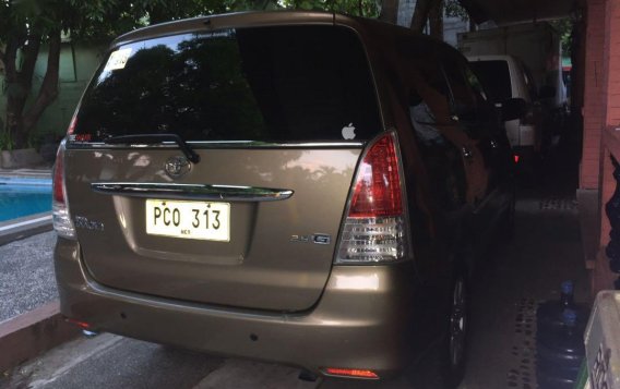 Sell 2010 Toyota Innova-2