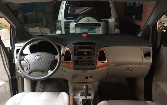 Sell 2010 Toyota Innova-4