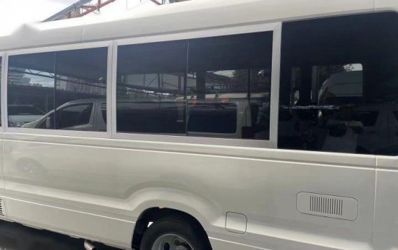 Toyota Coaster 2020-1