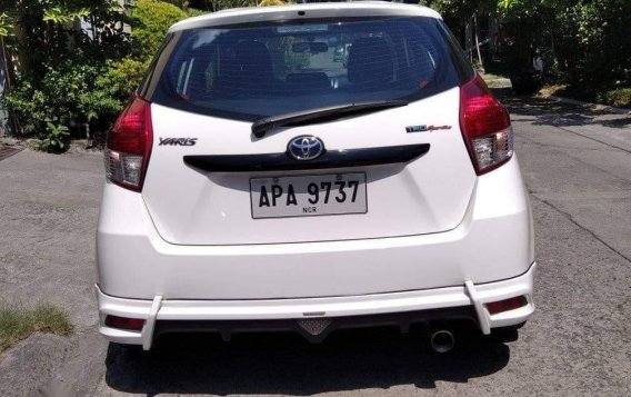 Toyota Yaris 2015-1