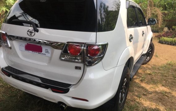 White Toyota Fortuner 2015-1