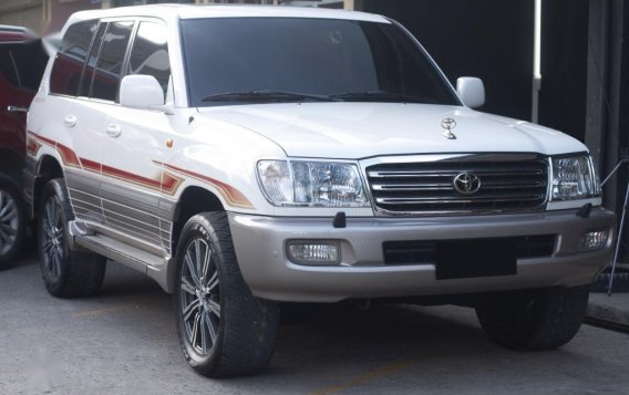 Sell 2005 Toyota Land Cruiser-2