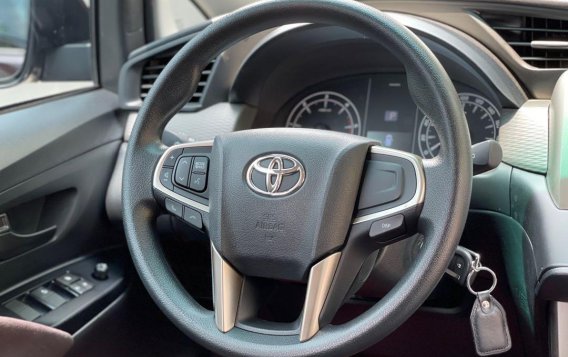 Selling Toyota Innova 2020 -6