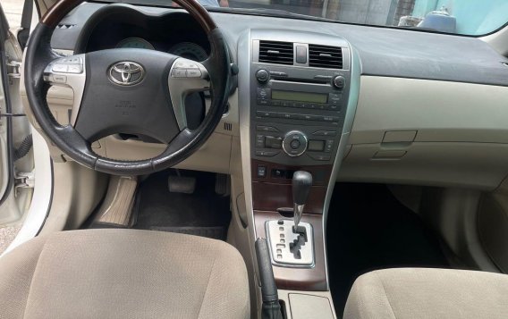  Toyota Corolla Altis 2012 -5