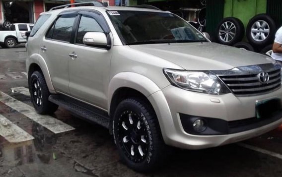 Silver Toyota Fortuner 2012-1