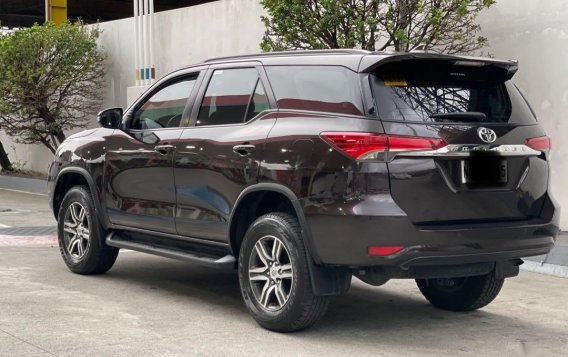 Sell 2018 Toyota Fortuner -5