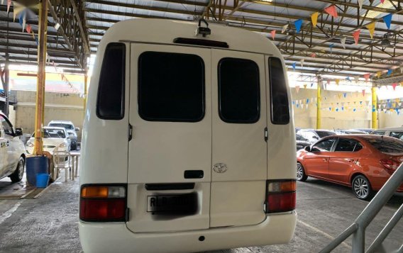 Sell White 2008 Toyota Coaster -4