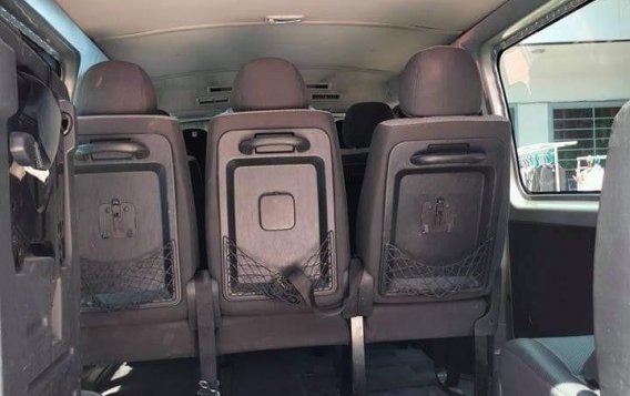  Toyota Hiace 2013 -5